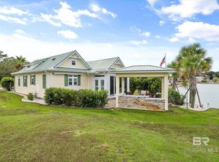 11790 Gateway Dr, Elberta, AL 36530