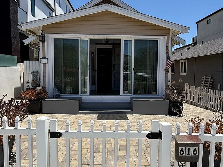 616 Huntington St — Photo 21