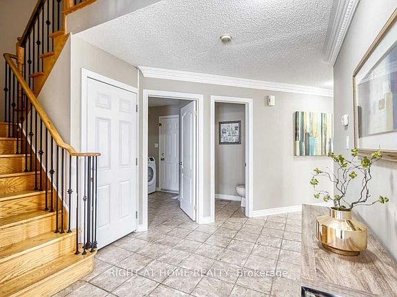 5th image of 636 Ormond Dr