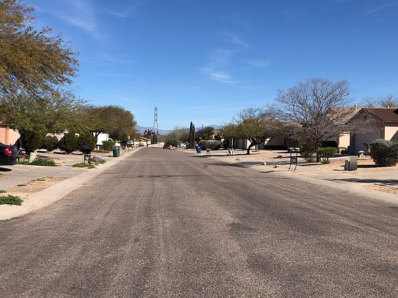 4th image of 1340 W Calle Rio Naranja