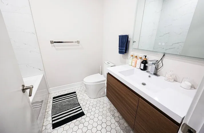 1107 N 41st St #1 — Photo 4