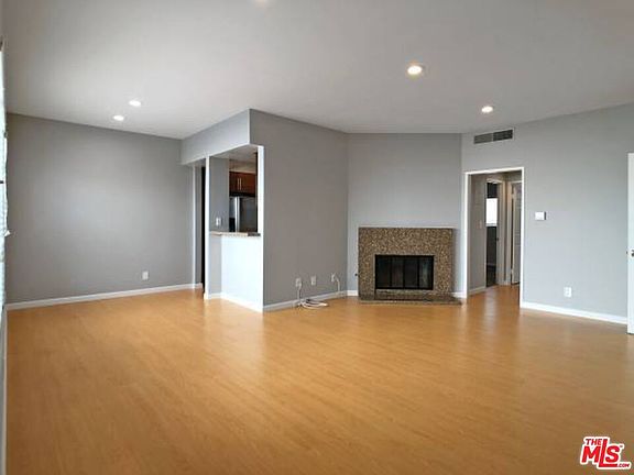 4th image of 1251 Brockton Ave APT 102