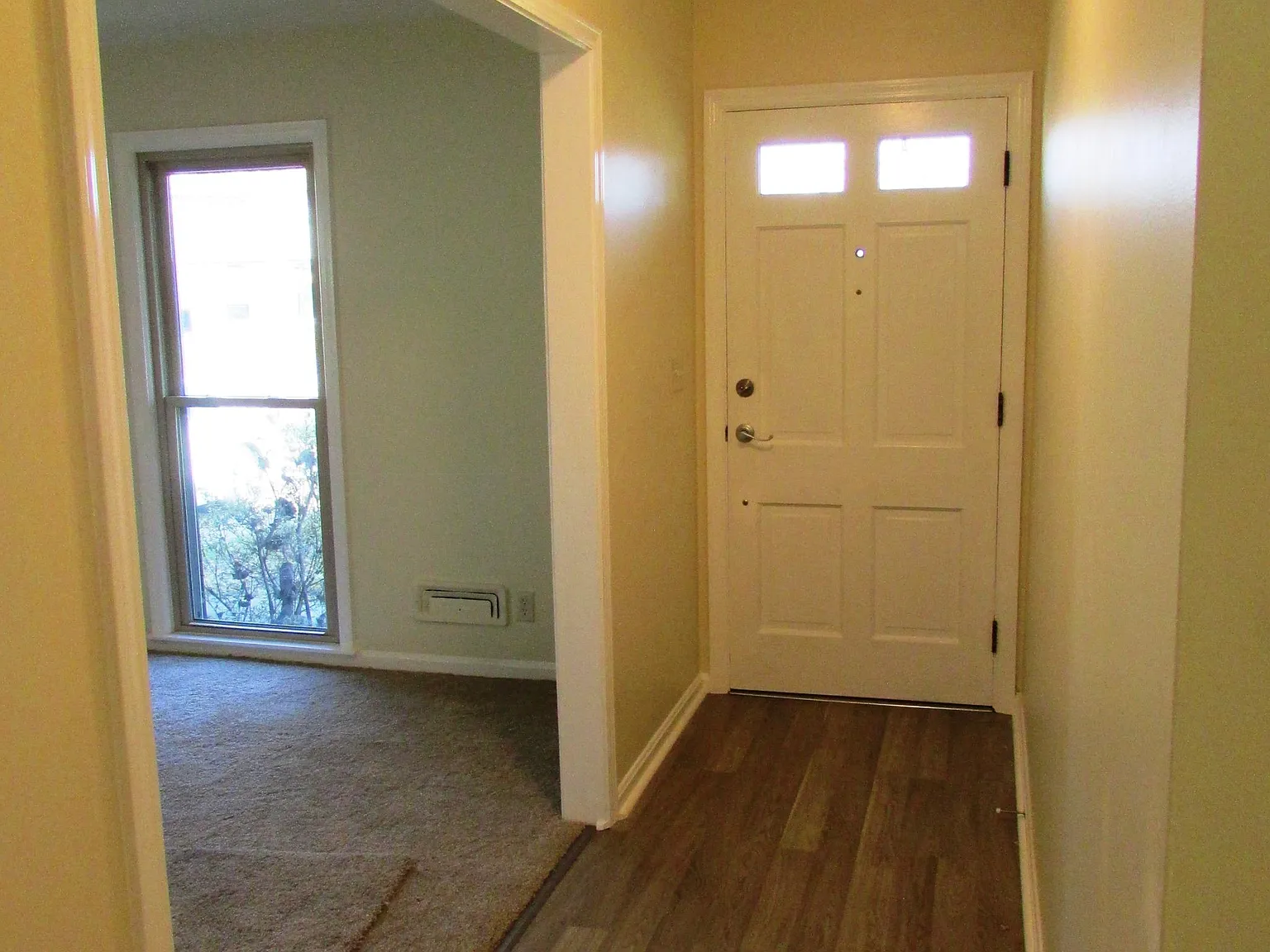 9408 Tiverton Ct — Photo 4