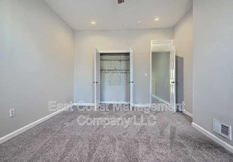 1616 N Fulton Ave — Photo 20