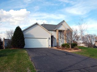 9142 Cambridge Alcove, Woodbury, MN 55125