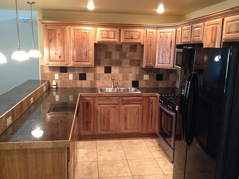 1st image of 2558 S Gatewood Ln