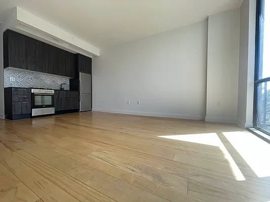 Rented by Premier One Realty LLC | media 39