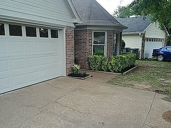 Front - light landscape