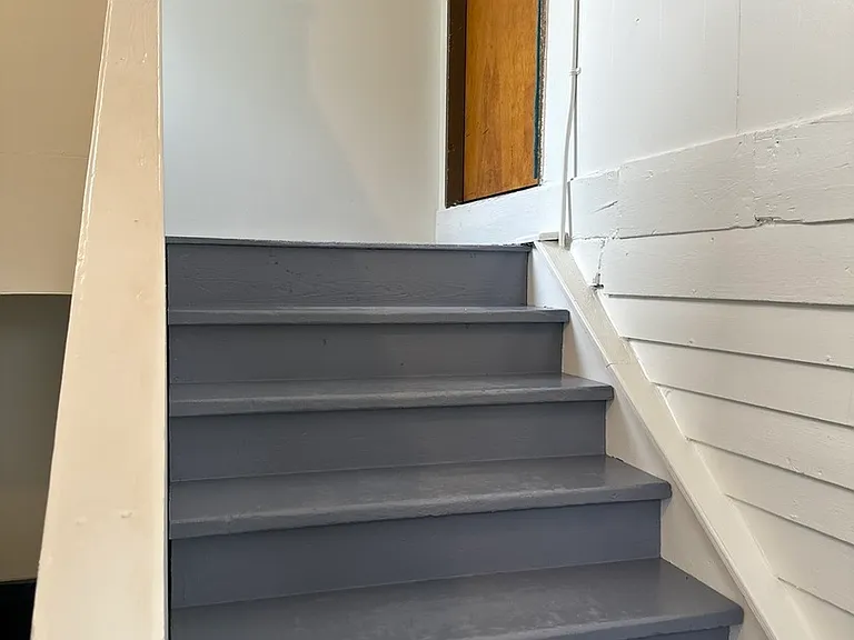 101 E 23rd St #2 — Photo 13