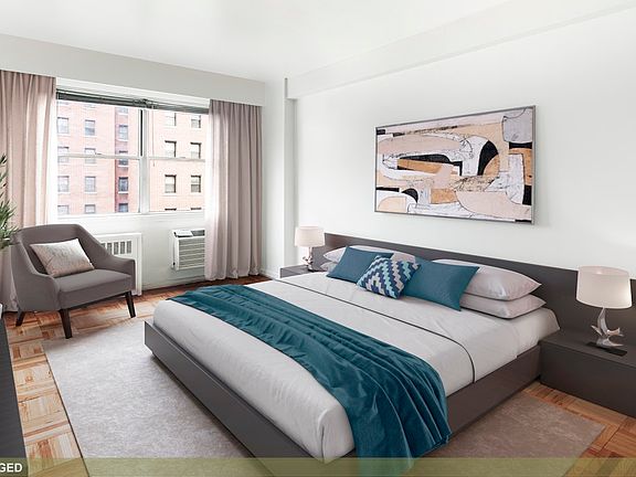 5th image of 430 W 34th St APT 9H