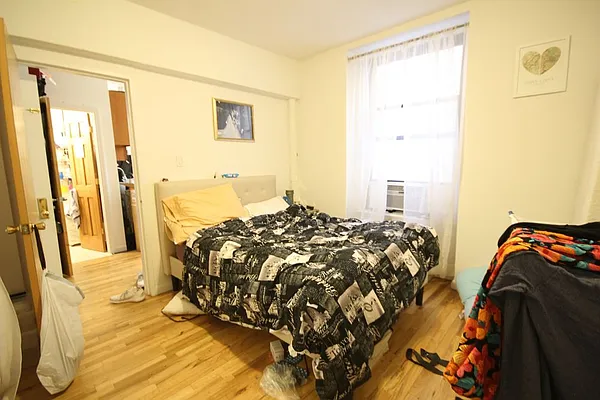 Rented by Dynamik Realty | media 6