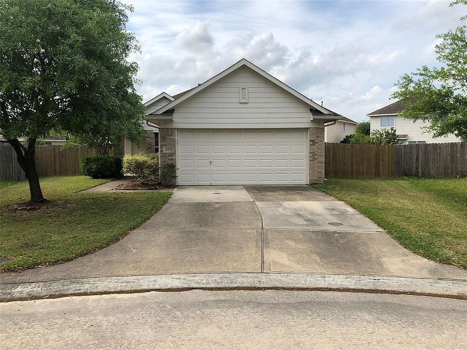 1st image of 8907 Serena Ln