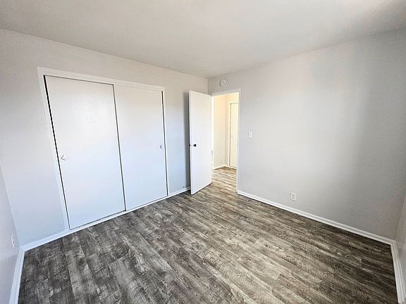 5th image of 1974 Delaware Ave #6