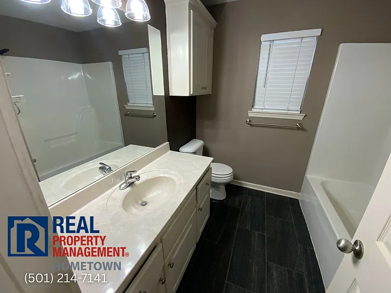 2809 Ewing Ln — Photo 13