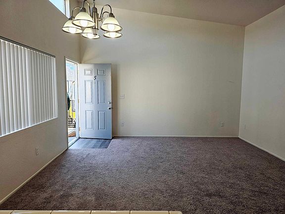 3rd image of 1204 W Gardena Blvd #5