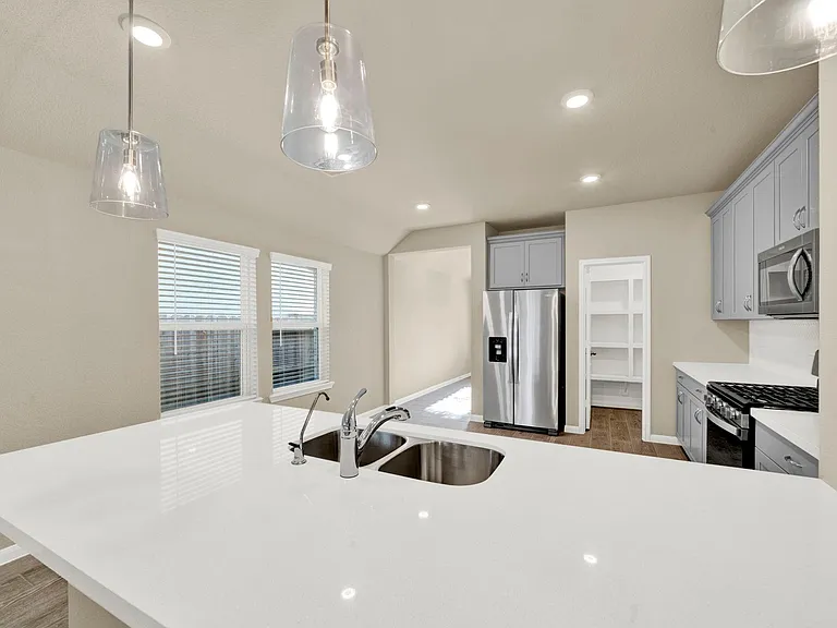5814 Linda Cove Ln — Photo 7