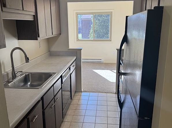 134 Sterling St, Beacon, NY 12508