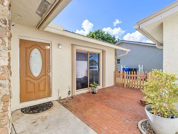 5th image of 7610 SW 8th Court