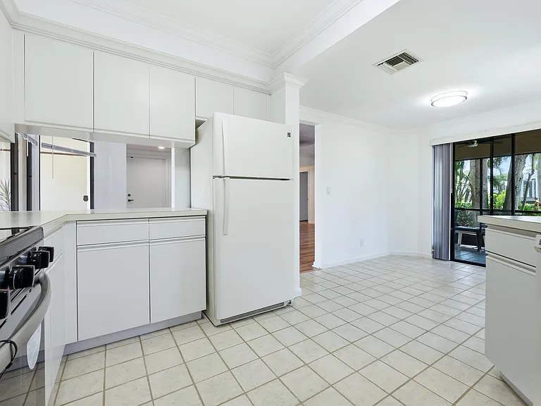 101 Waterview Dr — Photo 19