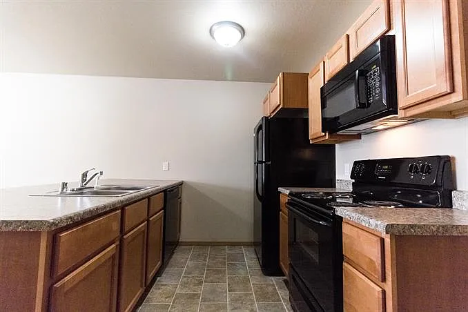 Tyson Vance Apartments — Photo 12