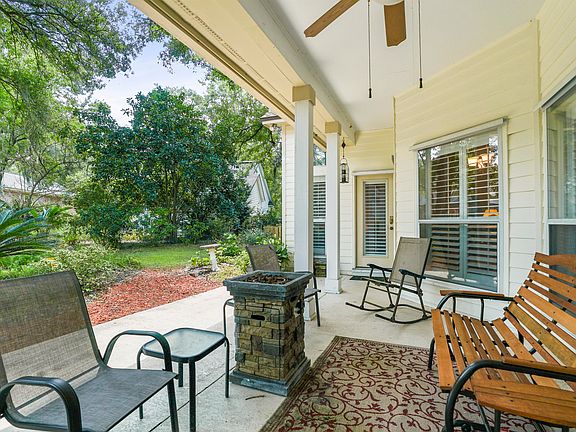 4th image of 11889 Clearwater Oaks Dr W