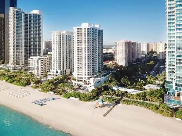 (undisclosed Address), North Miami Beach, FL 33160