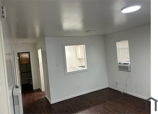 2nd image of 2009 Salina St Building B