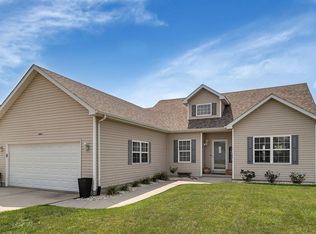 1865 Sunset Ln, Morris, IL 60450