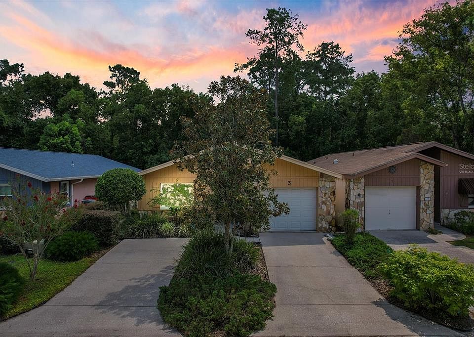 1st image of 3 Dogwood Dr