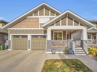 2326 Frezenberg Ave NW, Edmonton, AB T5E5R9