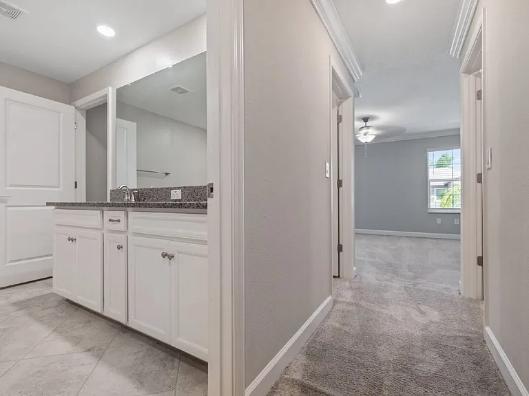 23252 Willow Glen Way — Photo 17