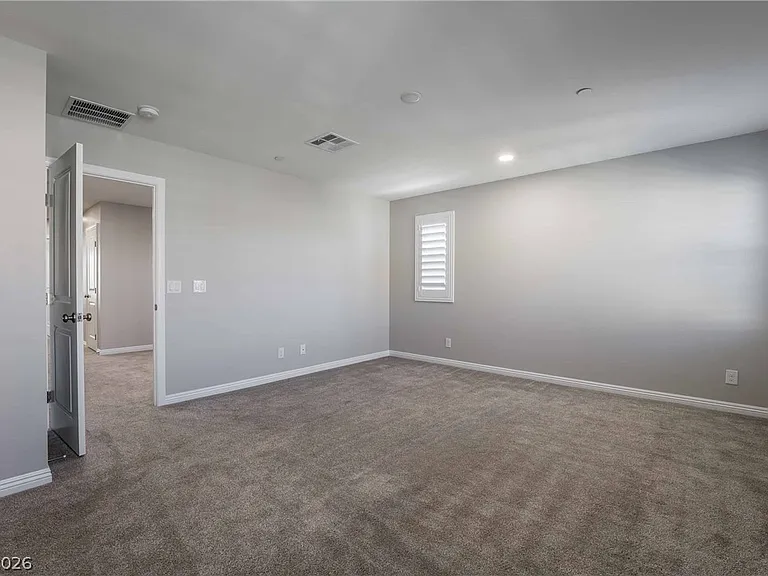 5378 Silver Branch Ave — Photo 11