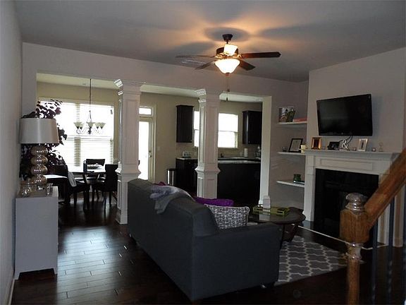 3rd image of 2282 Whiteoak Trl SE