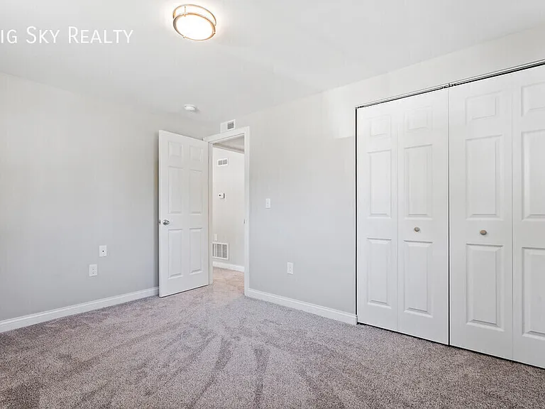 109 Shepard St #D — Photo 15