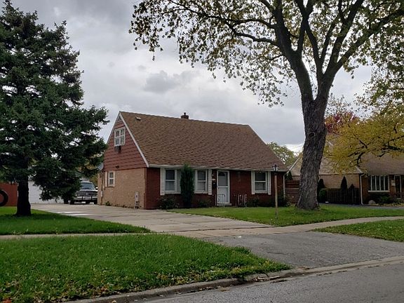 3rd image of 8142 Melvina Ave