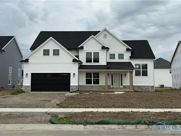 13 Hawthorne Xing, Perrysburg, OH 43551