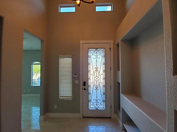3rd image of 12944 Birdsview Cir