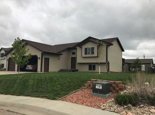 1912 Cascade Ct, Spearfish, SD 57783