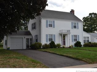 70 Knollwood Rd, East Hartford, CT 06118