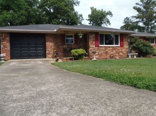 1161 Ridge Top Dr, Chattanooga, TN 37421