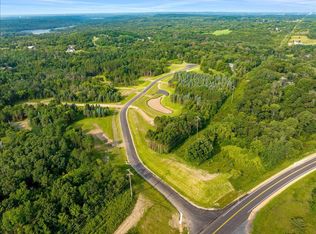 1197 60th St, Hudson, WI 54016