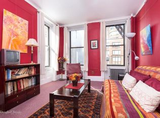 453 W 54th St APT 3A, New York, NY 10019