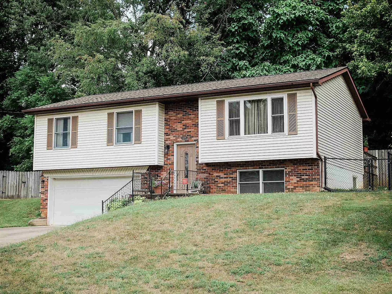 3 bed, 1811 sqft, $2,250 — Photo 1