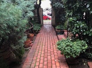 428 S Canon Dr, Beverly Hills, CA 90212