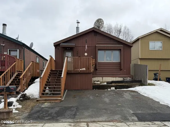561 Izembek Cir, Anchorage, AK 99508