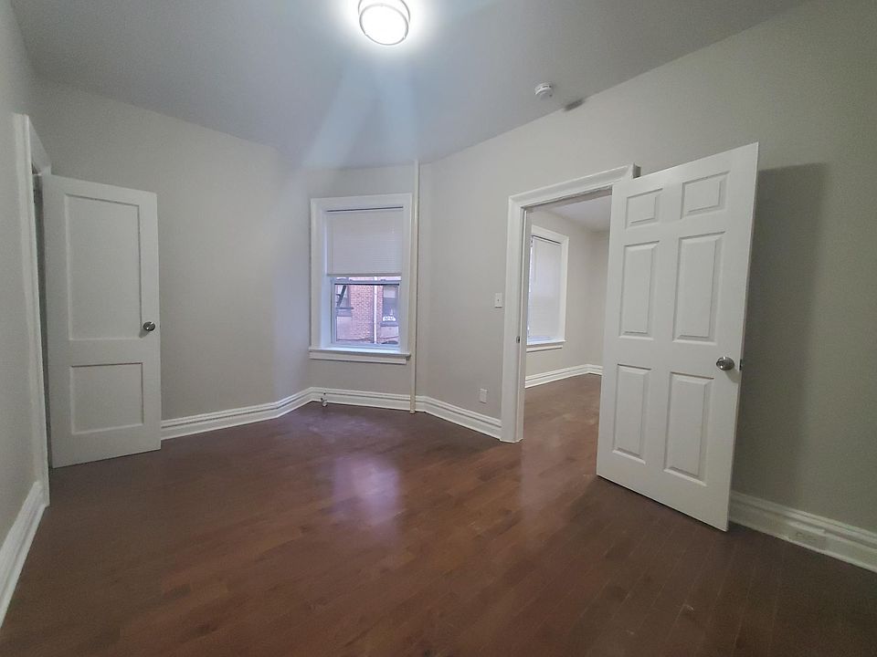 2nd image of 125 Corbin Ave #302