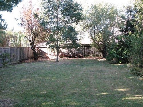 5th image of 228 Payran St