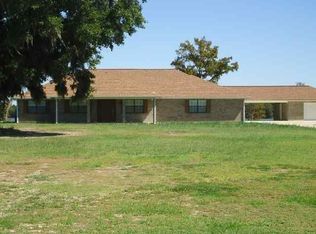 380 Red Oak Tree Dr, Jonesville, LA 71343
