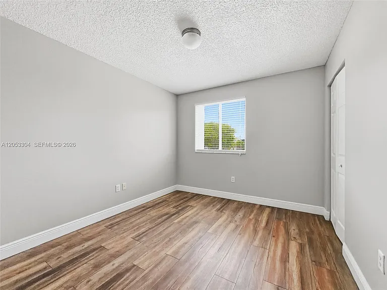 2214 SE 25th Ave #2214 — Photo 13