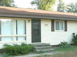 3931 Hall Rd, Muskegon, MI 49442